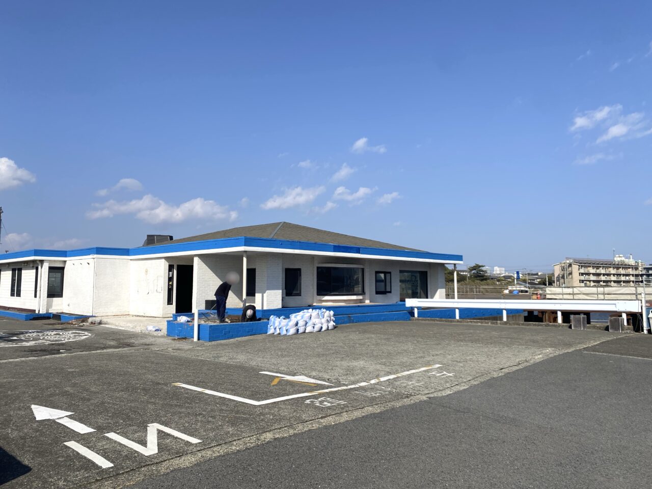 浜焼き食べ放題 ひらつか倶楽部