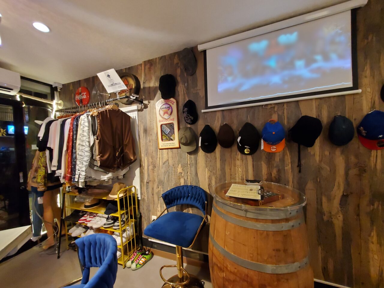 店内