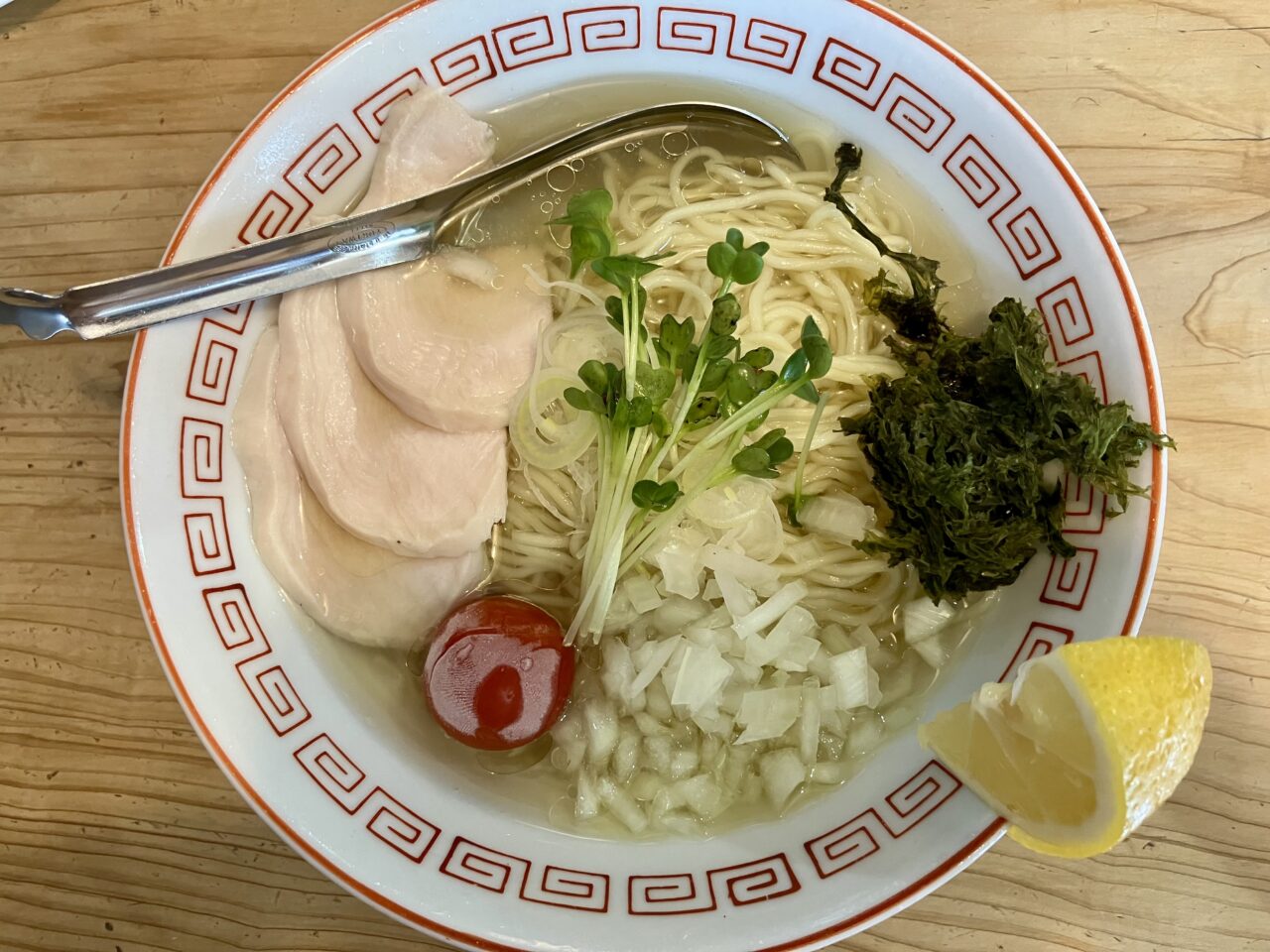 ねいろ屋空港通り店
