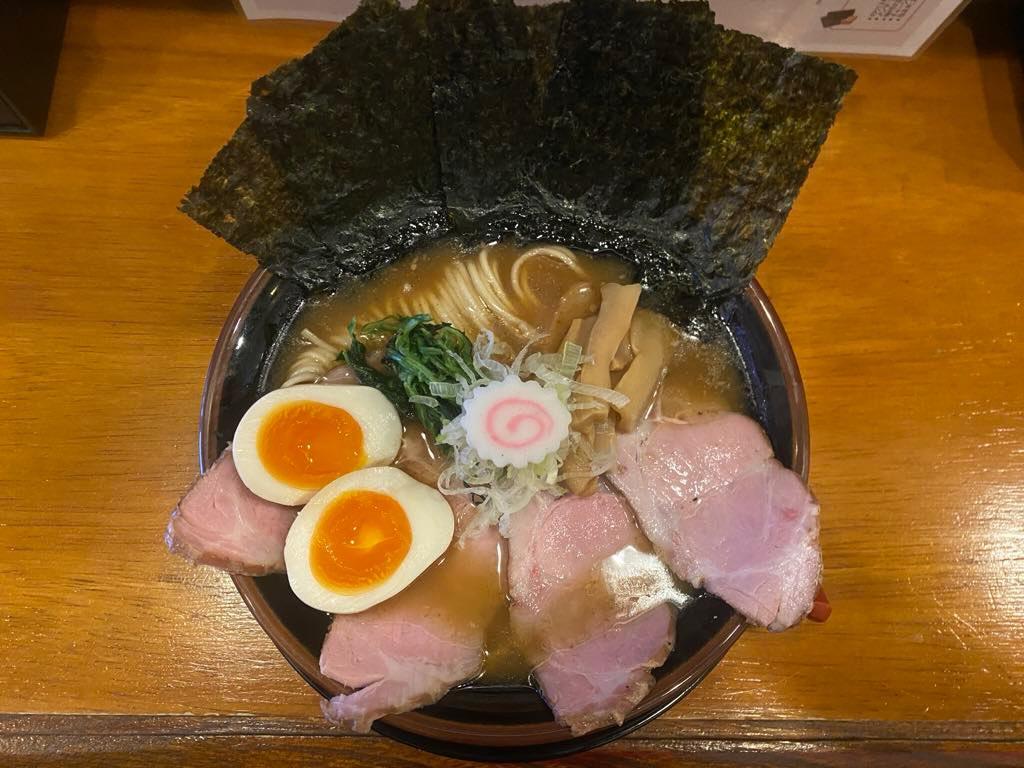 煮干し豚骨ラーメン 星