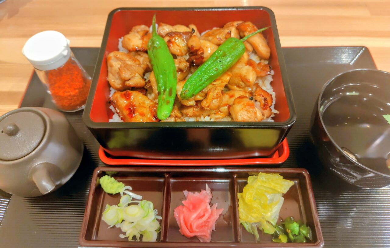 2026年炭火炙り鶏日本鰻うえ田