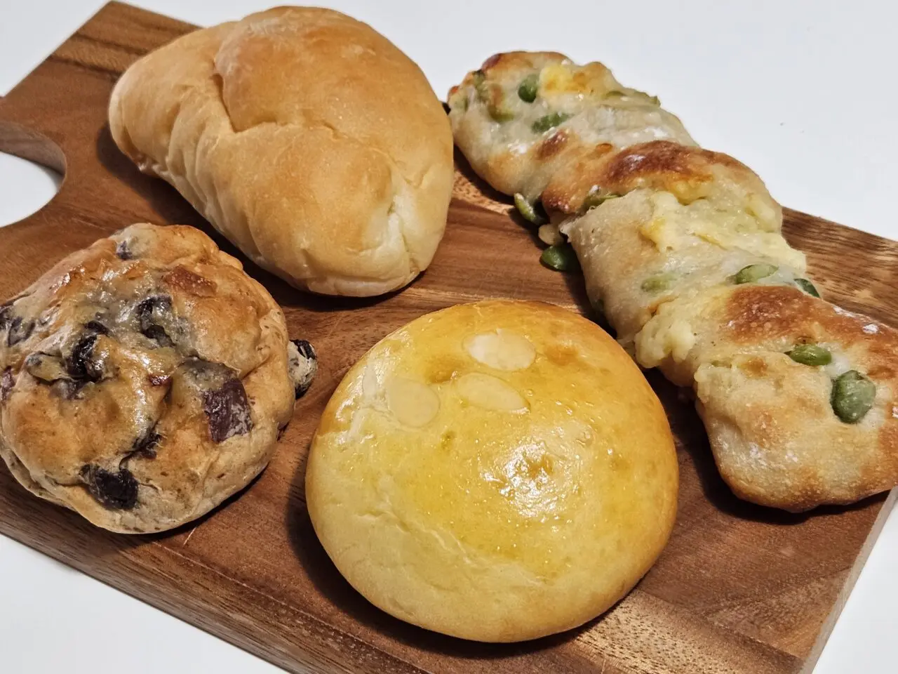 行列ができるベーカリー「ブーランジェリーパンタレイ」
