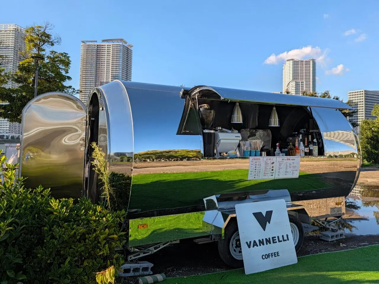 「Vannelli Coffee」が、THE DOG PARK TOYOSUにオープン