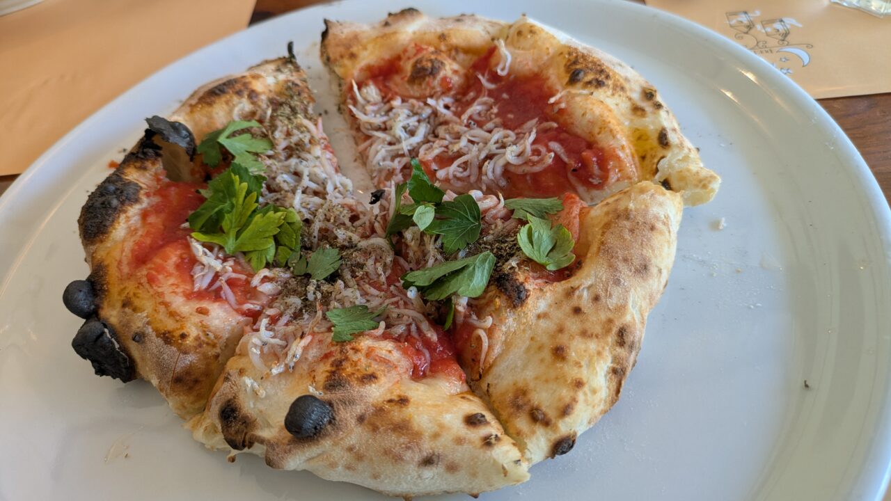 Pizzeria Due Lampioniのしらすオレガノ