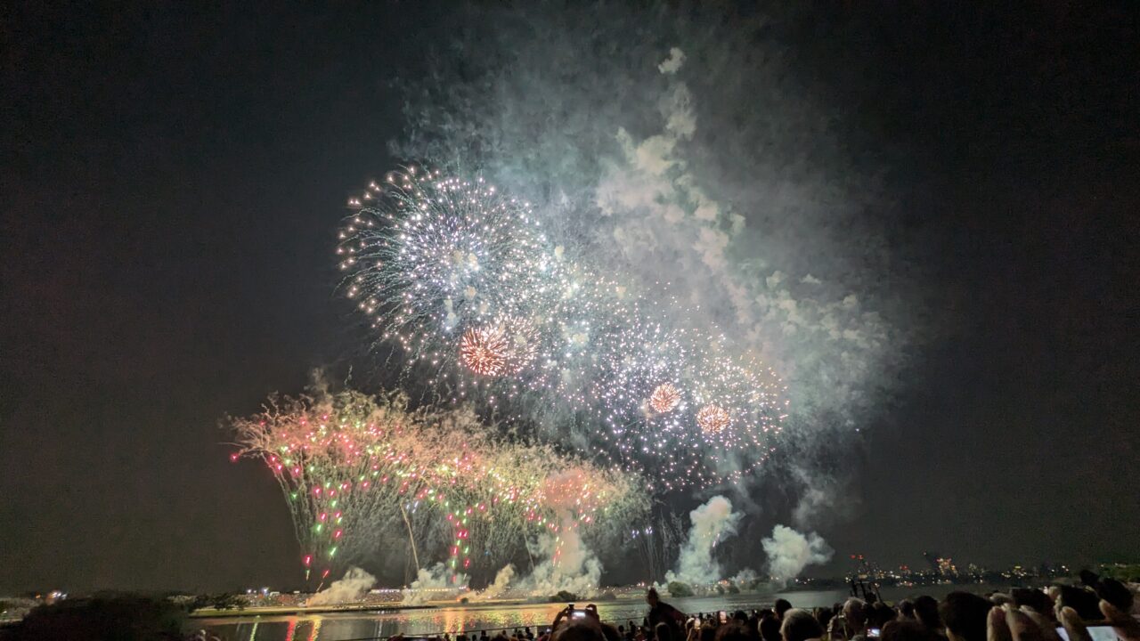 市川市納涼花火大会の瞬間のアルバム