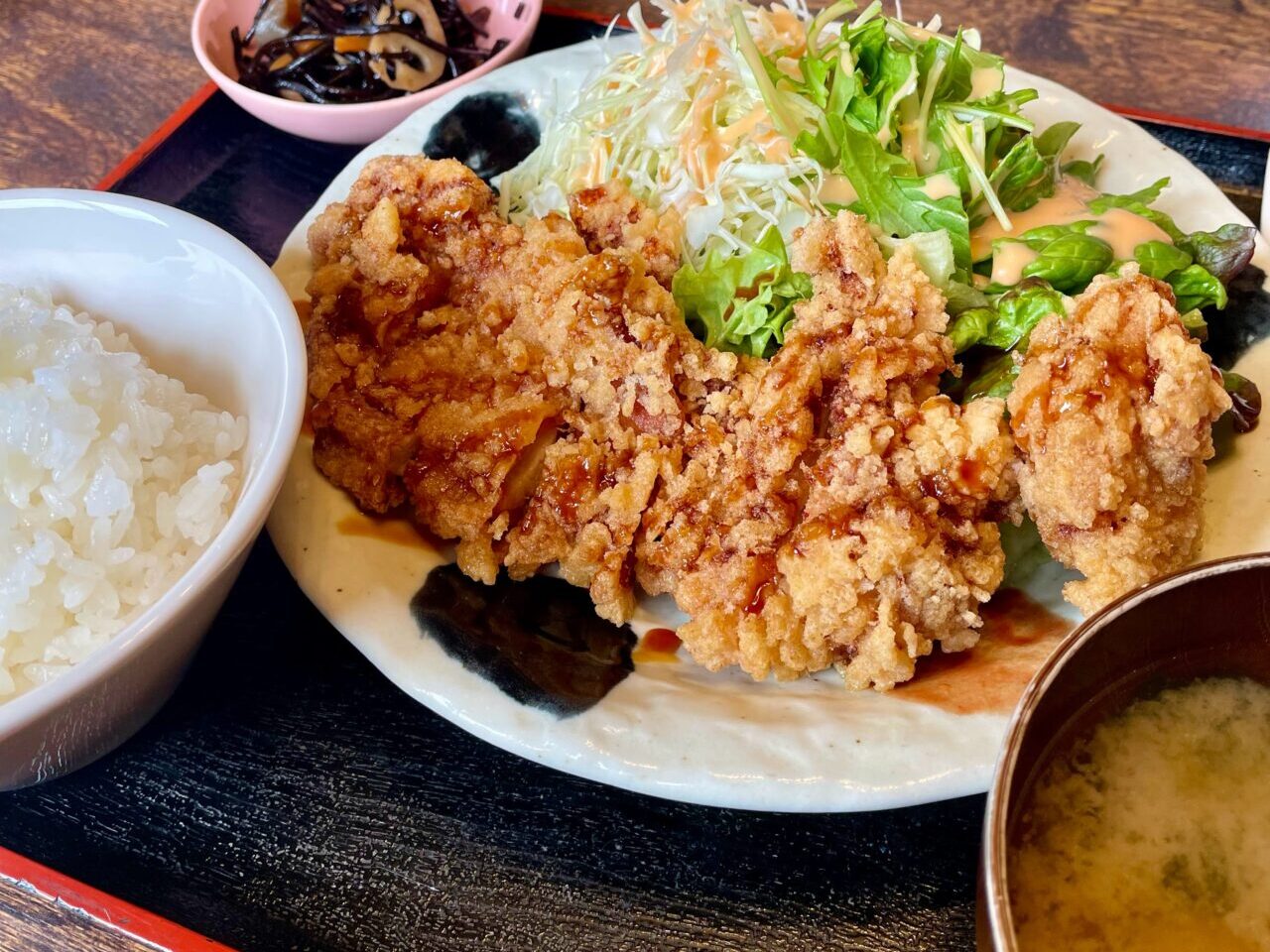 肴菜やの和風とり唐定食