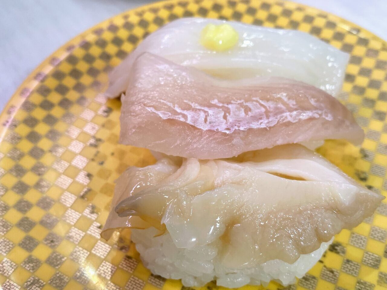 魚べい「初夏の3貫盛り」フェア