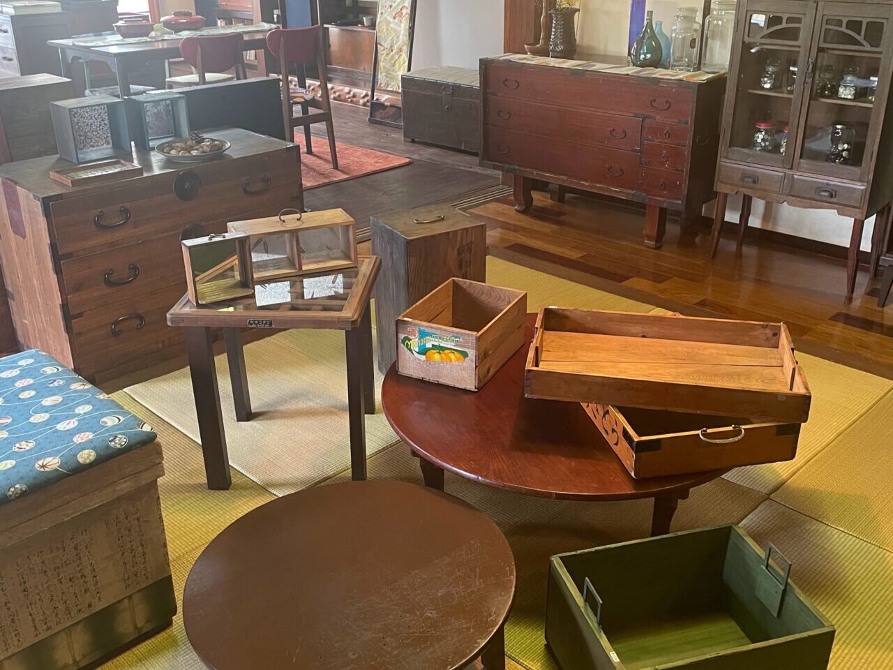 ふたたびのどうぐ家・ヴェルメ妙高「晩秋の庭とどうぐ市」