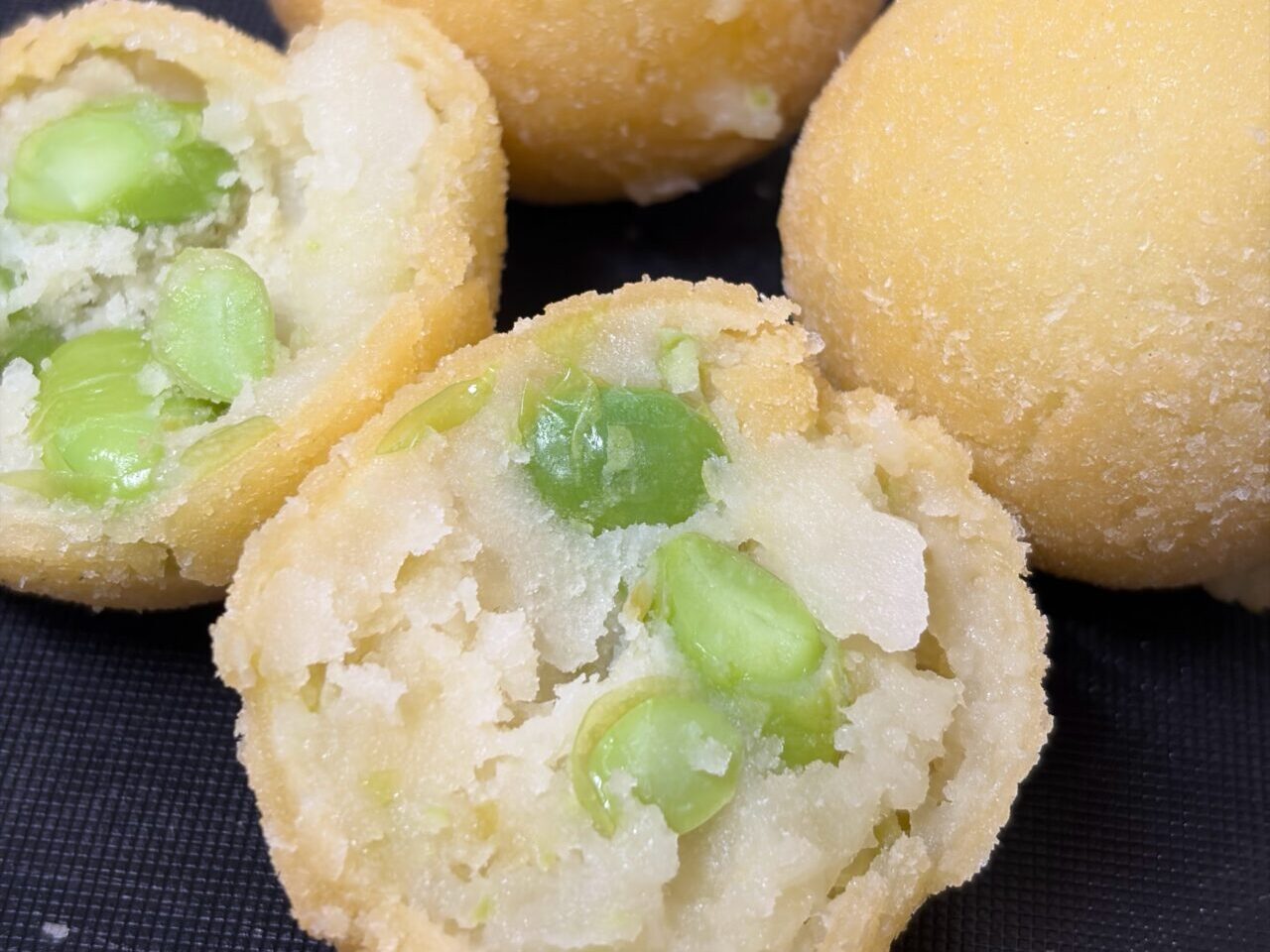 福ねこ Re:caféの枝豆コロッケ