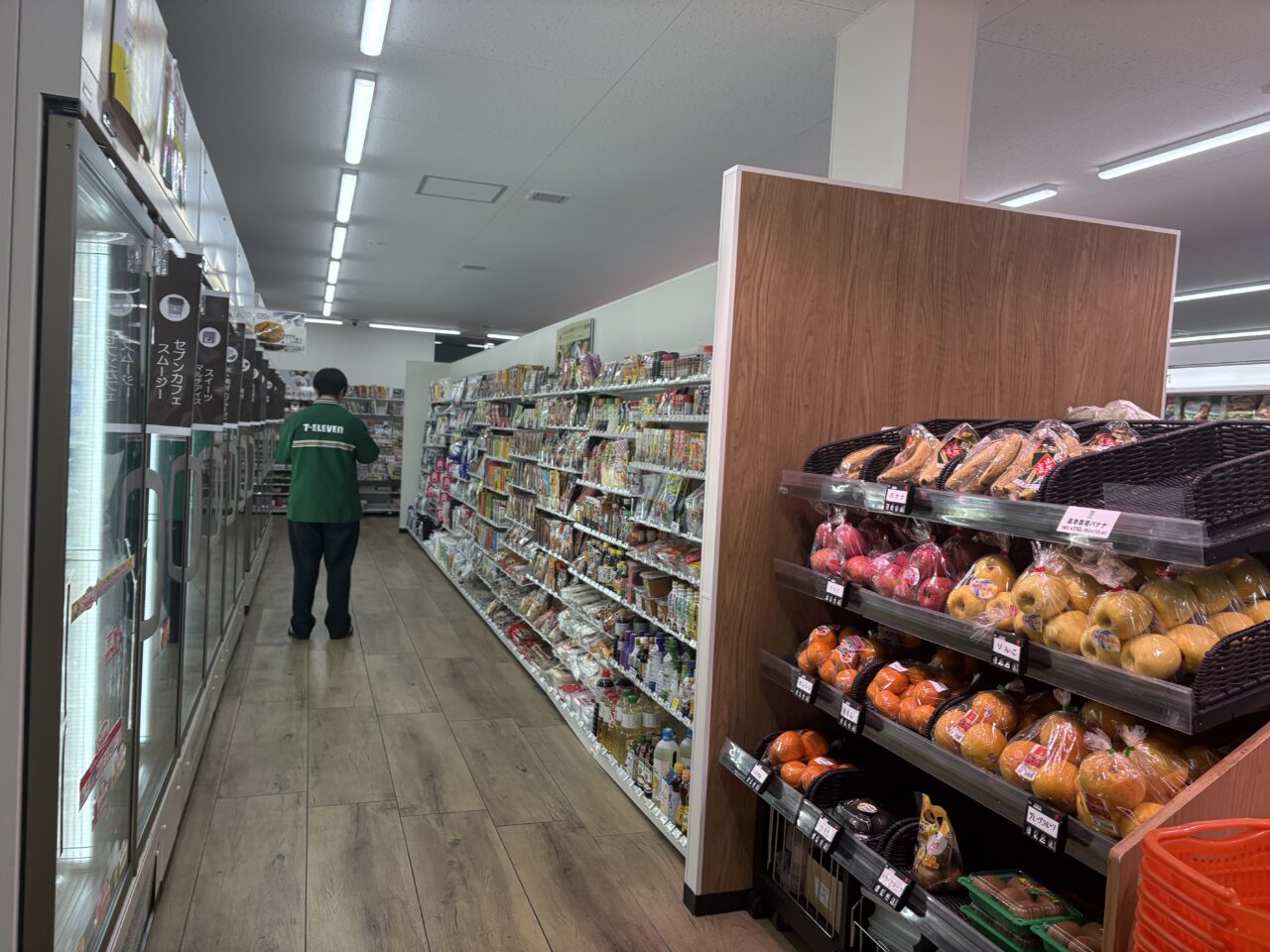 常盤平セブン店内１