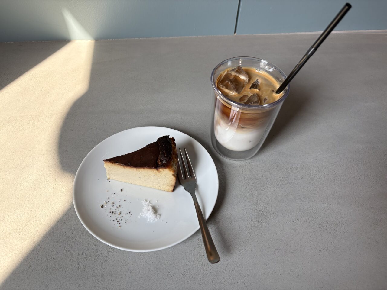 バスクチーズケーキ