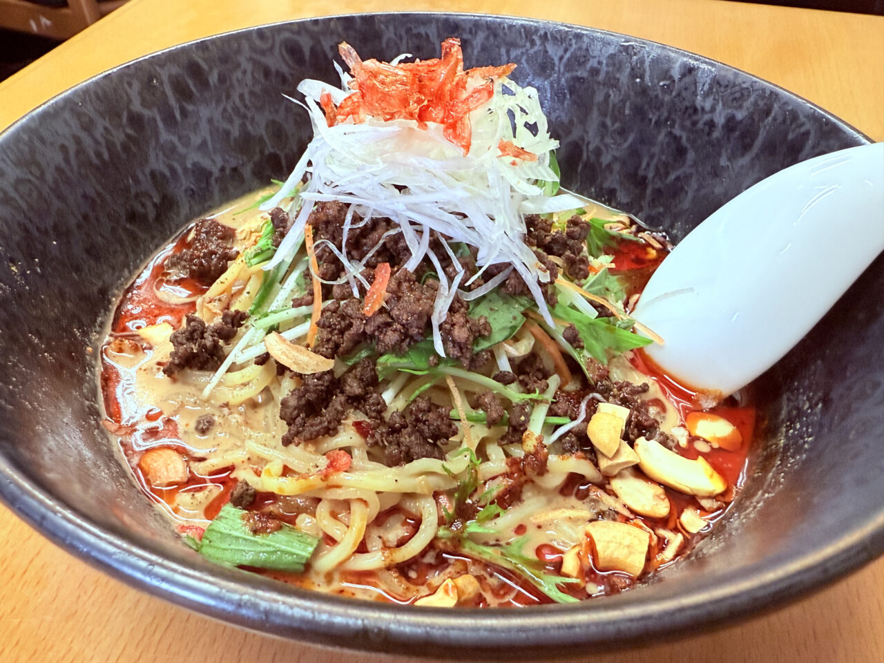梅島　虹屋　冷やし担々麺