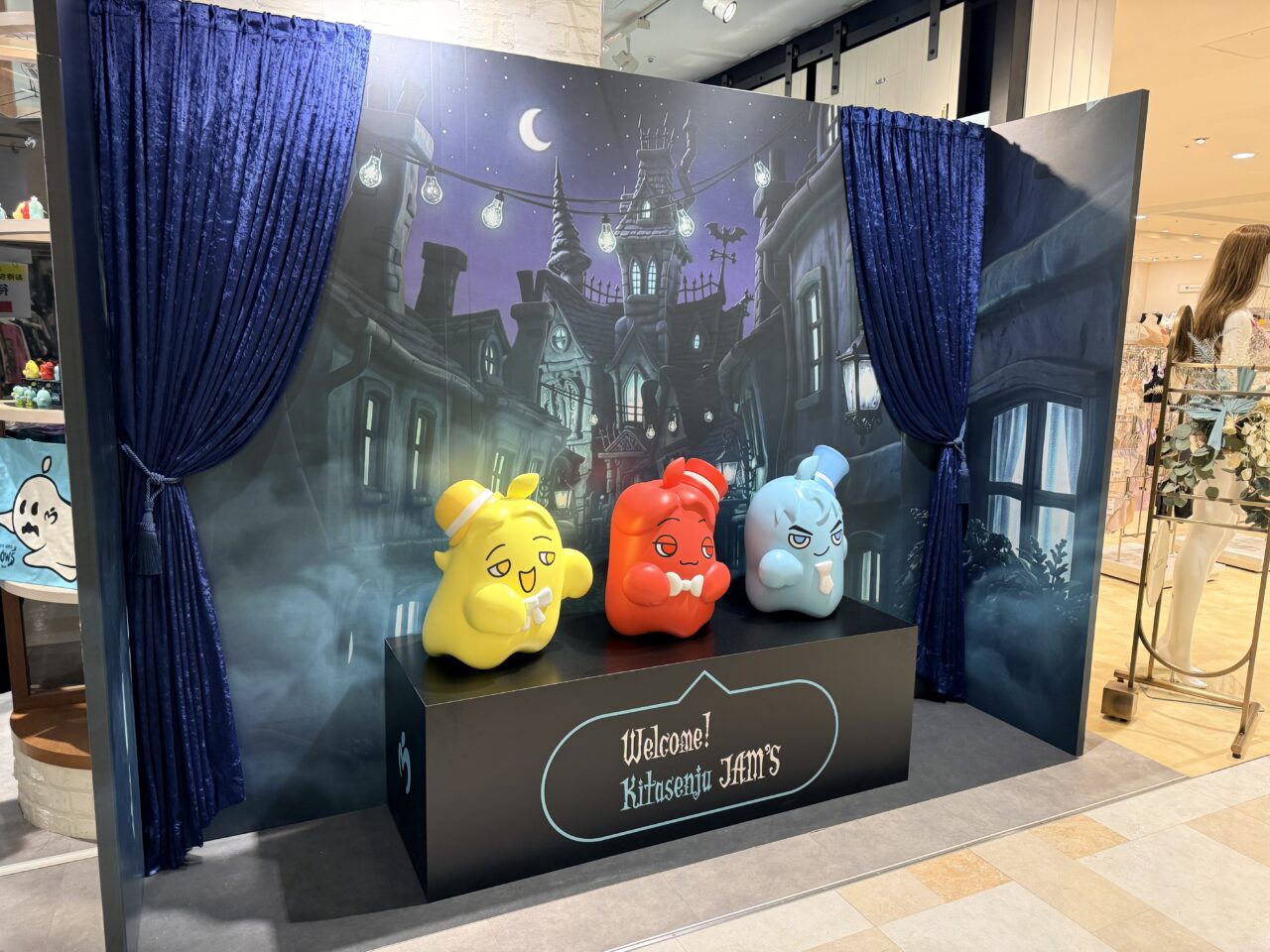 ミセスグリーンアップルのポップアップストア