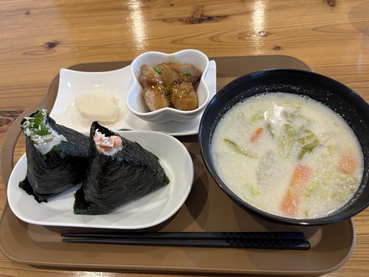 おにぎりカフェ　