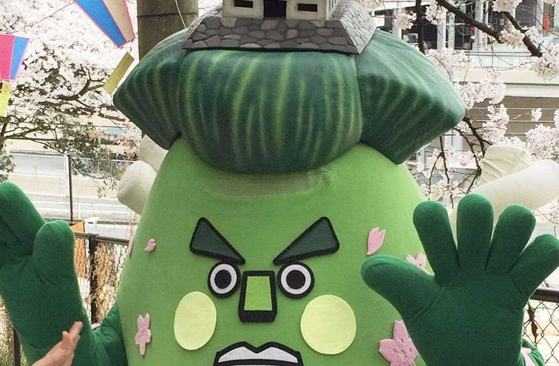 桜祭りでのこまき山