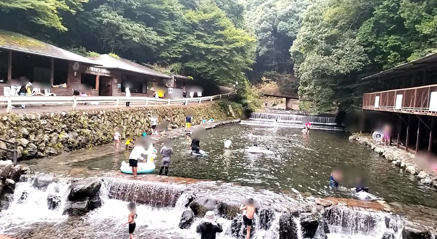 多度峡天然プール
