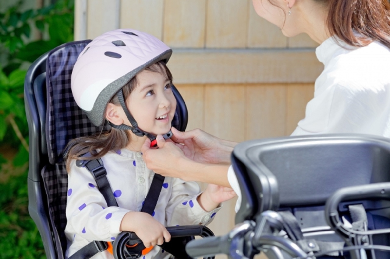 自転車子どもヘルメット