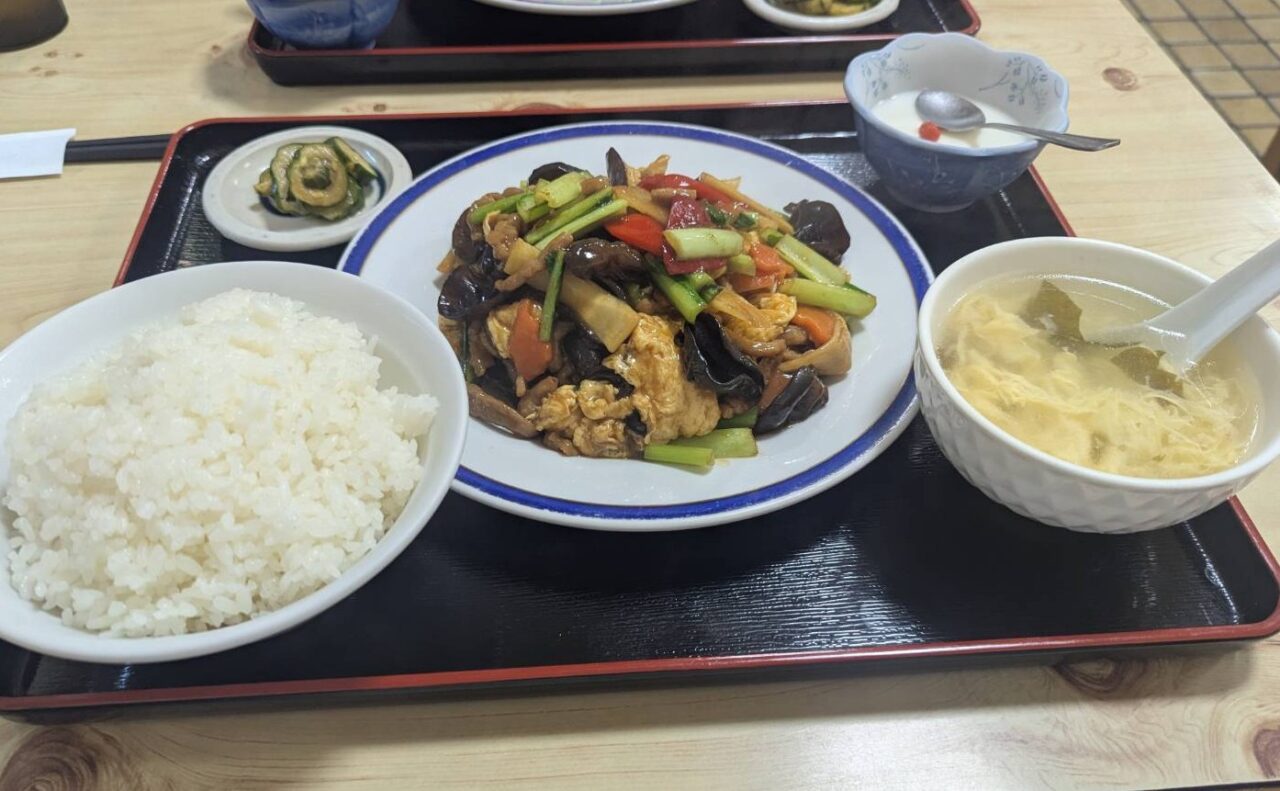 華膳屋　豚肉ときくらげの玉子炒め