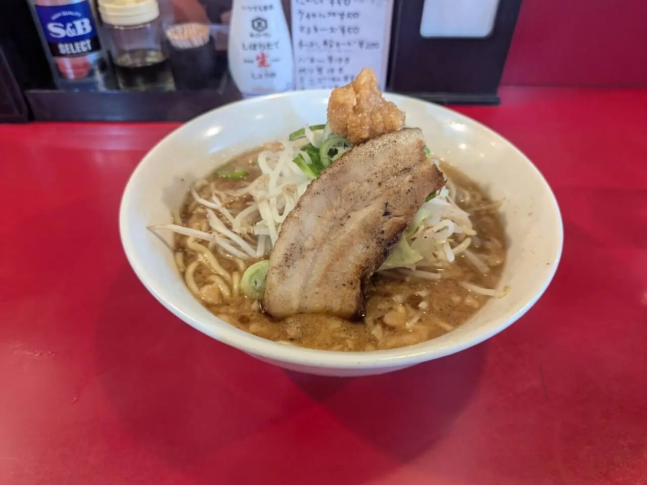おぐり　バカ馬ラーメン