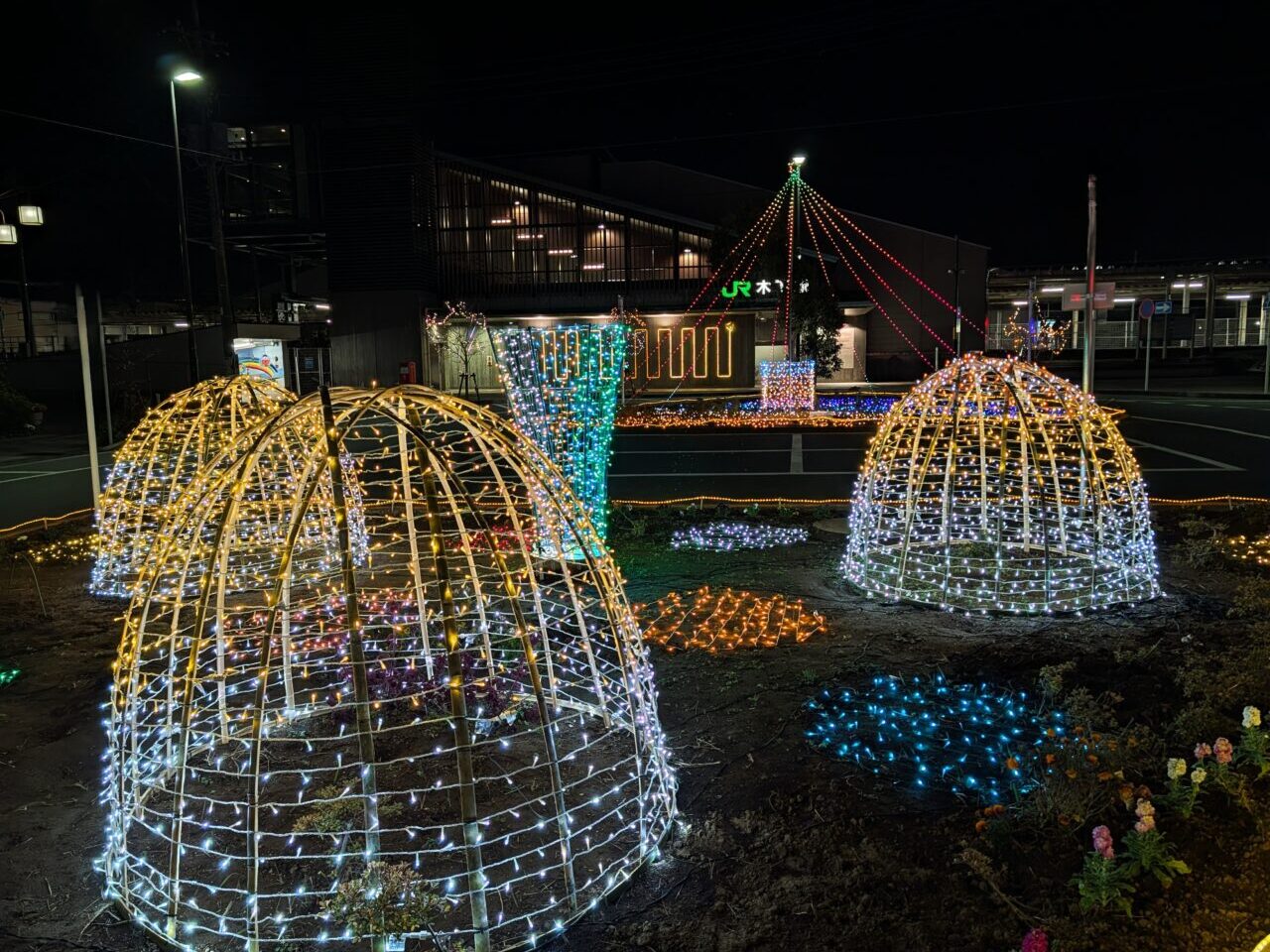 きおろし冬の光物語2025_北口２ー２