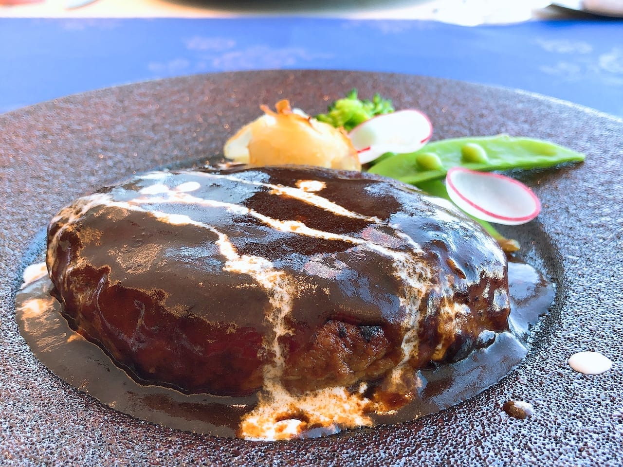 ルポットフー山形牛ハンバーグ