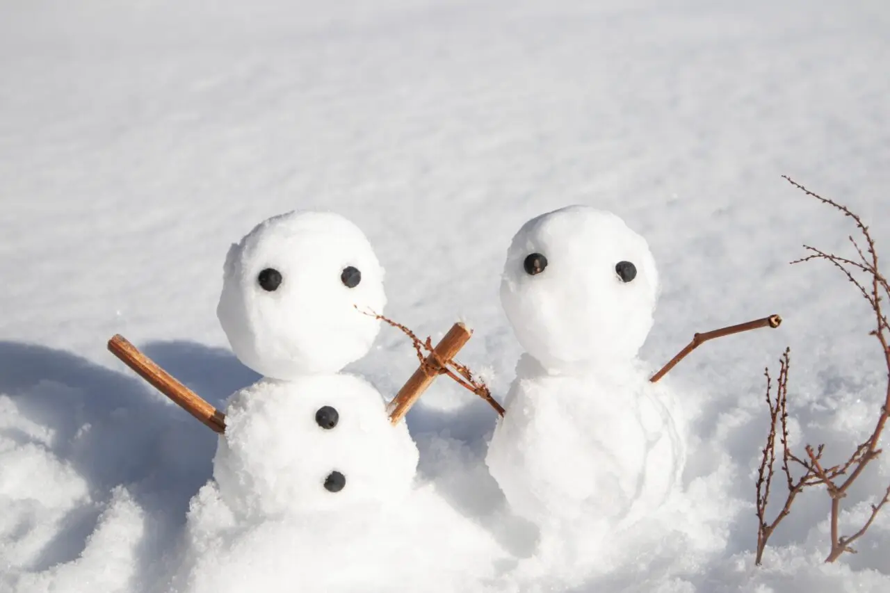 雪遊びイメージ