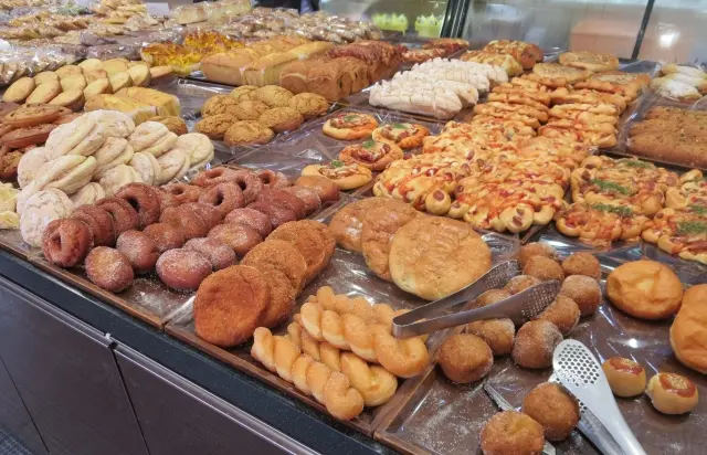 枚方ビオルネでパン博