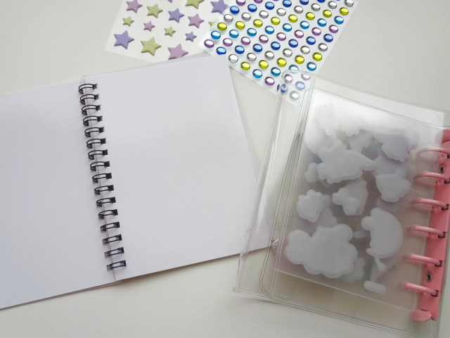 枚方ビオルネでシール交換会