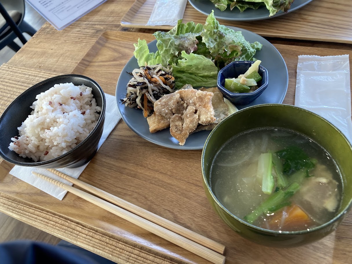 みんなのカフェランチ