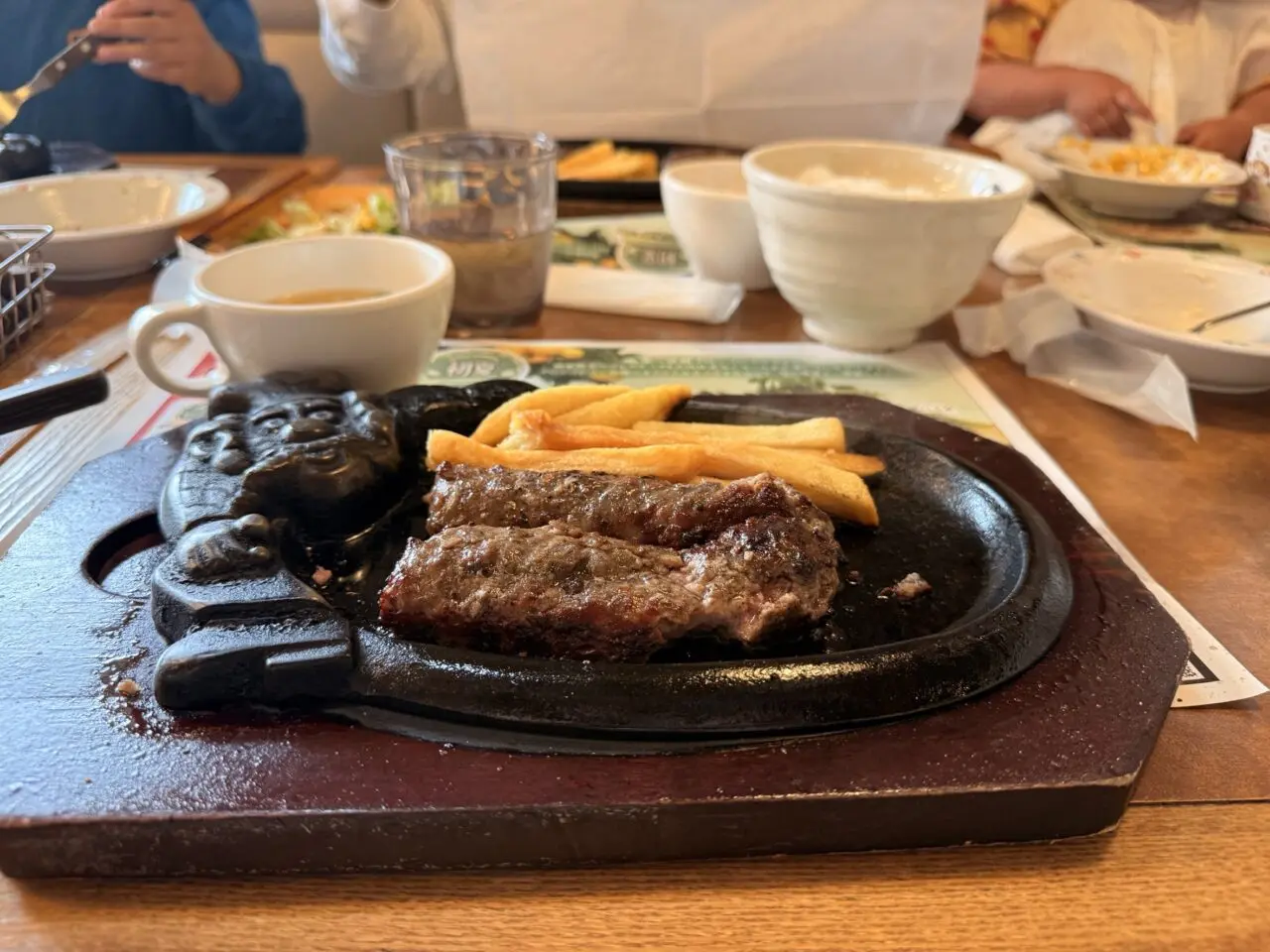 ブロンコビリー