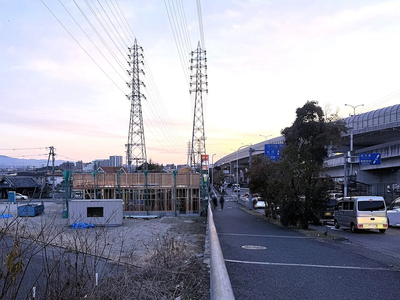 お宝屋跡地に建設中のはま寿司