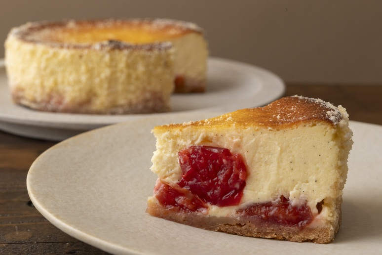 青森のさくらんぼ ジュノハートのチーズケーキ2