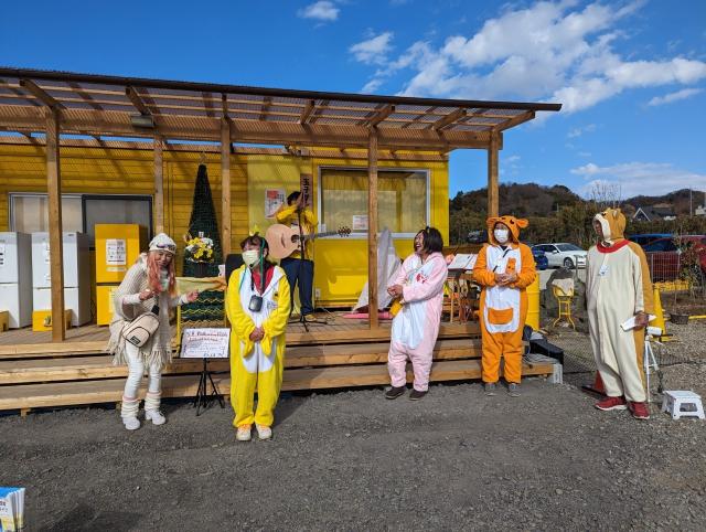 玉子サンドで音楽ライブ