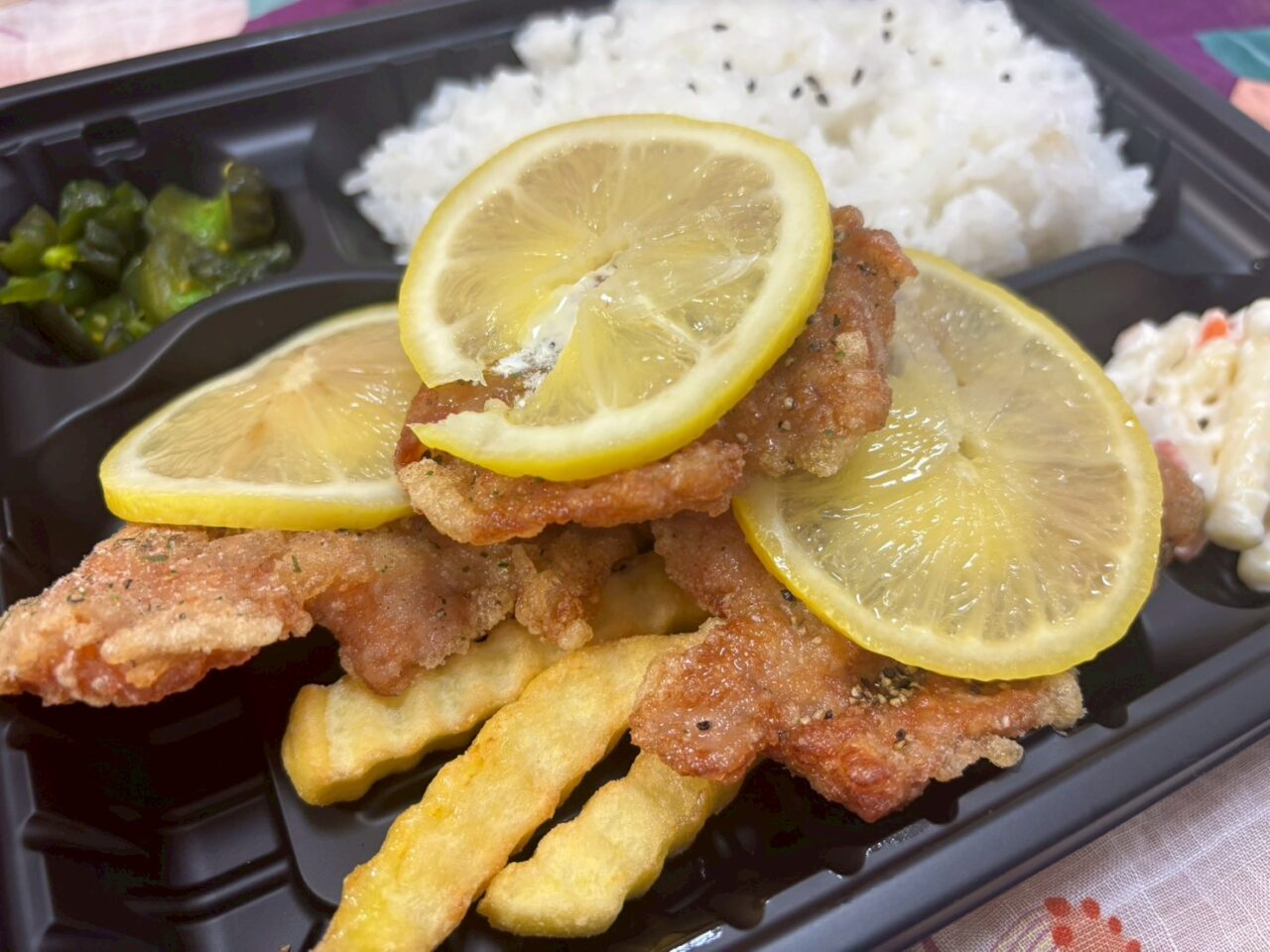 花ちゃんちの唐揚げ 花から 飯山本店