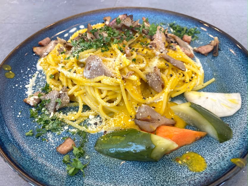 DiningBar & Cafe LiL