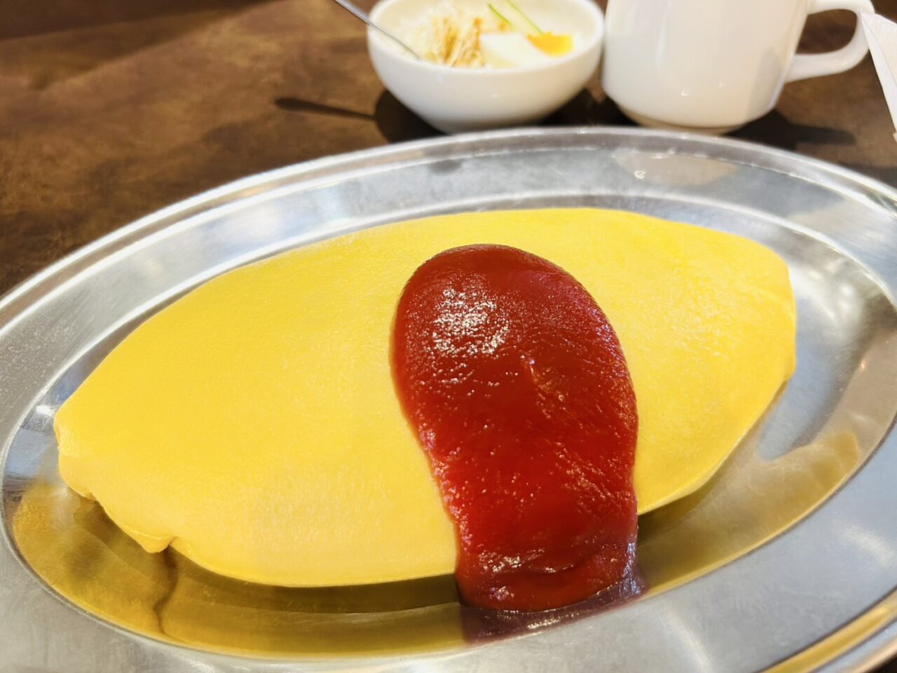 非常に美しい「シャレード」のオムライス