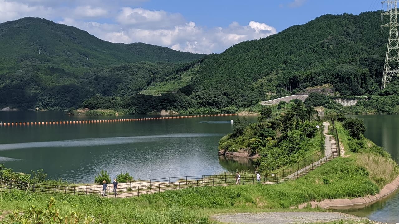 佐賀市　富士町　しゃくなげ湖2