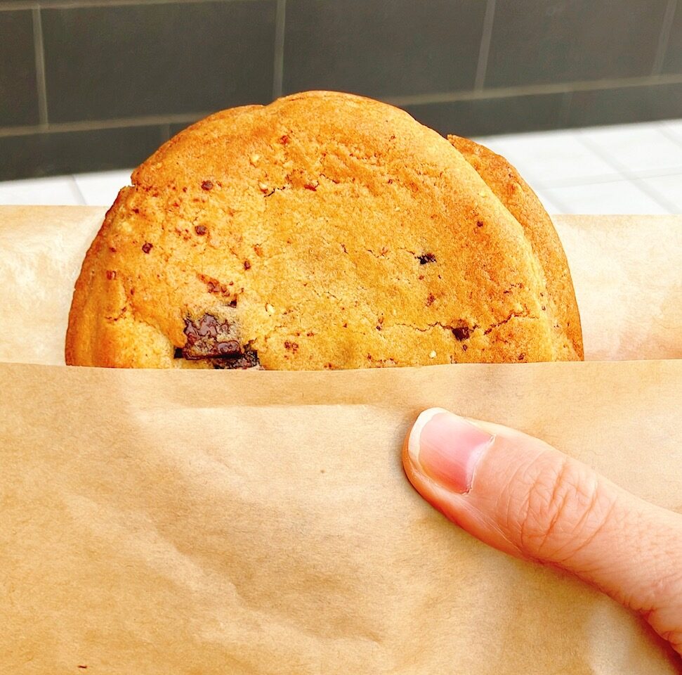 2026年1月「お店で焼いたチョコクッキー」セブンイレブン03