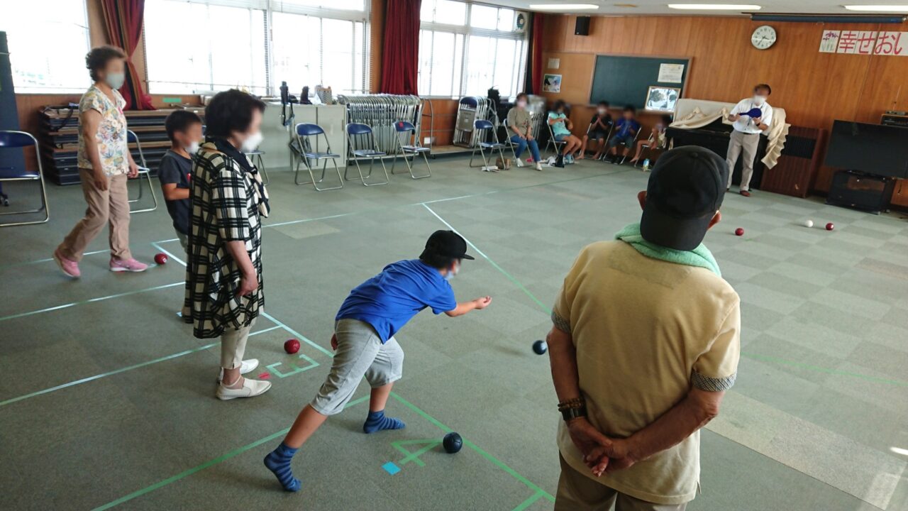 ボッチャ