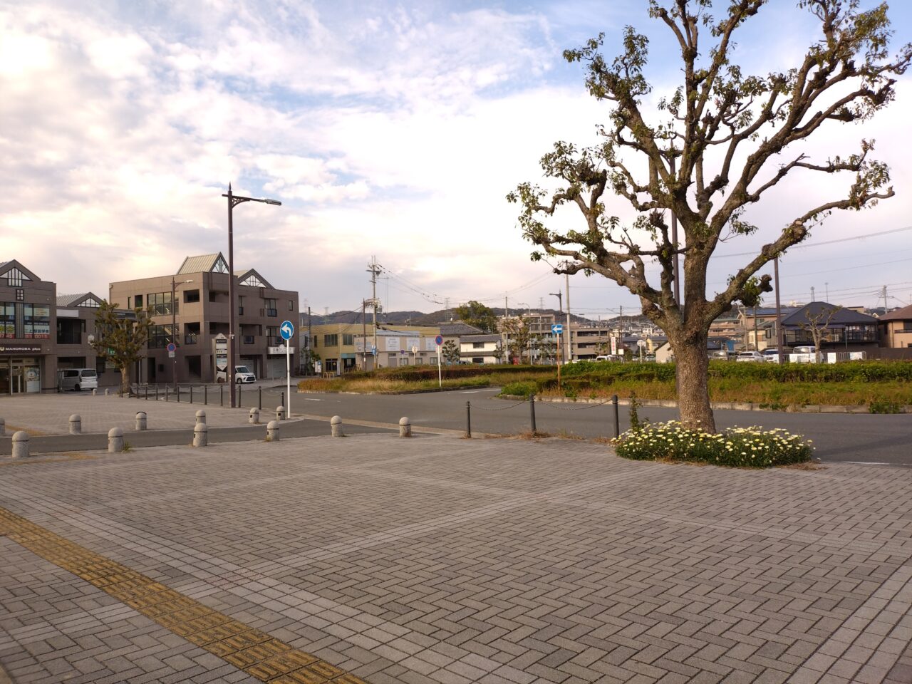 二上駅北側ロータリー