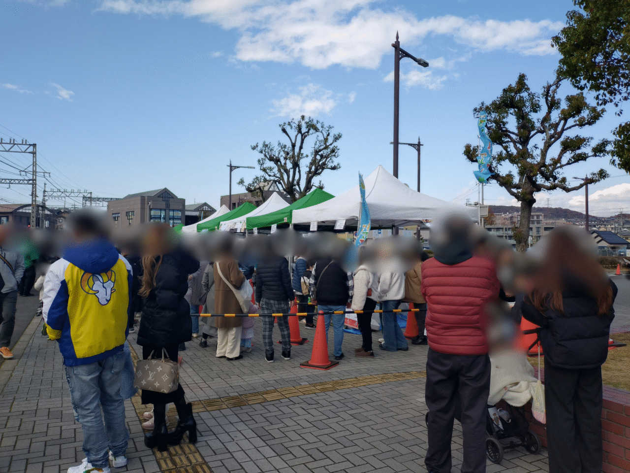 二上エキマエマルシェ