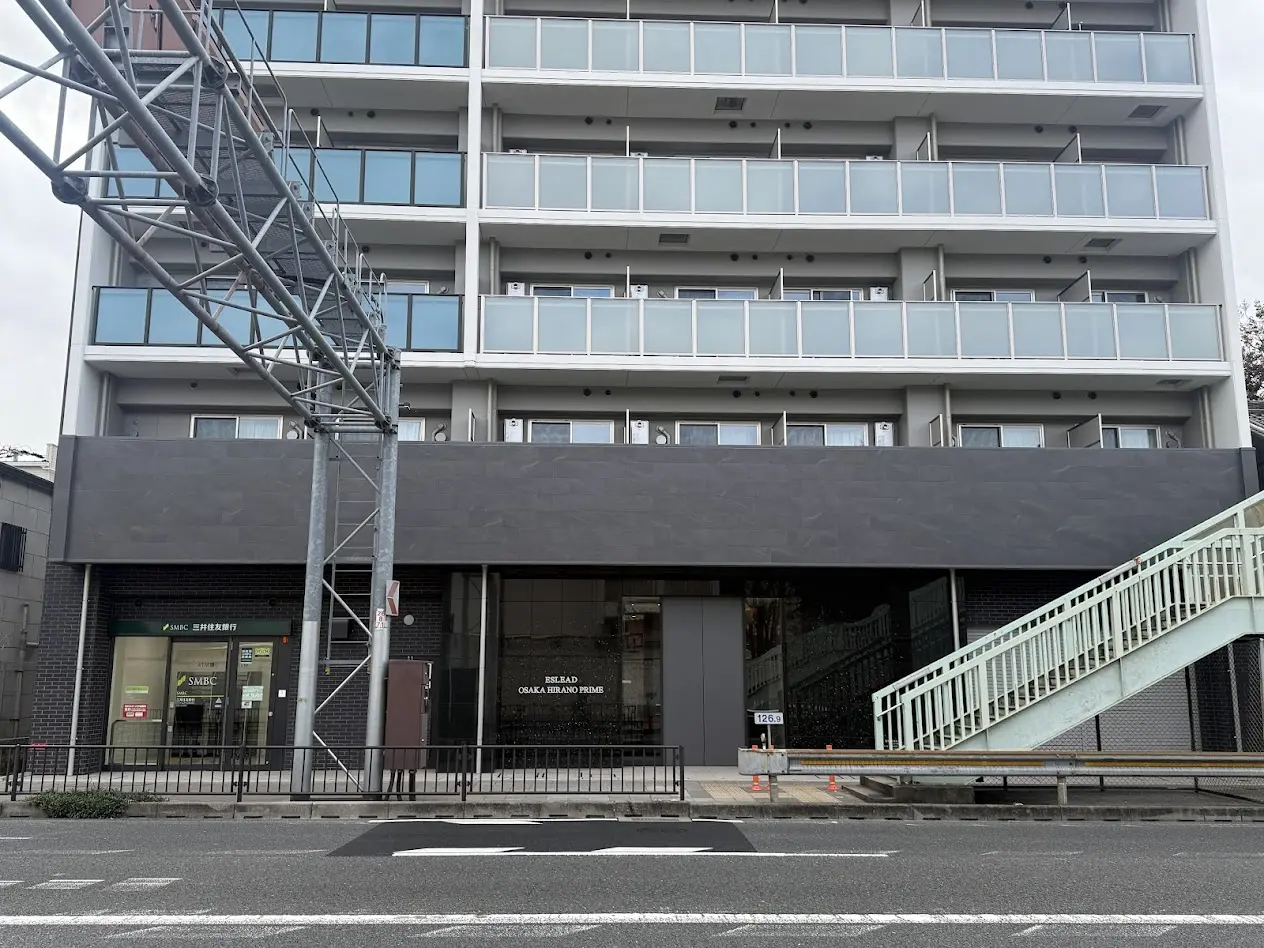 ESLEADOSAKAHIRANOPRIME外観1