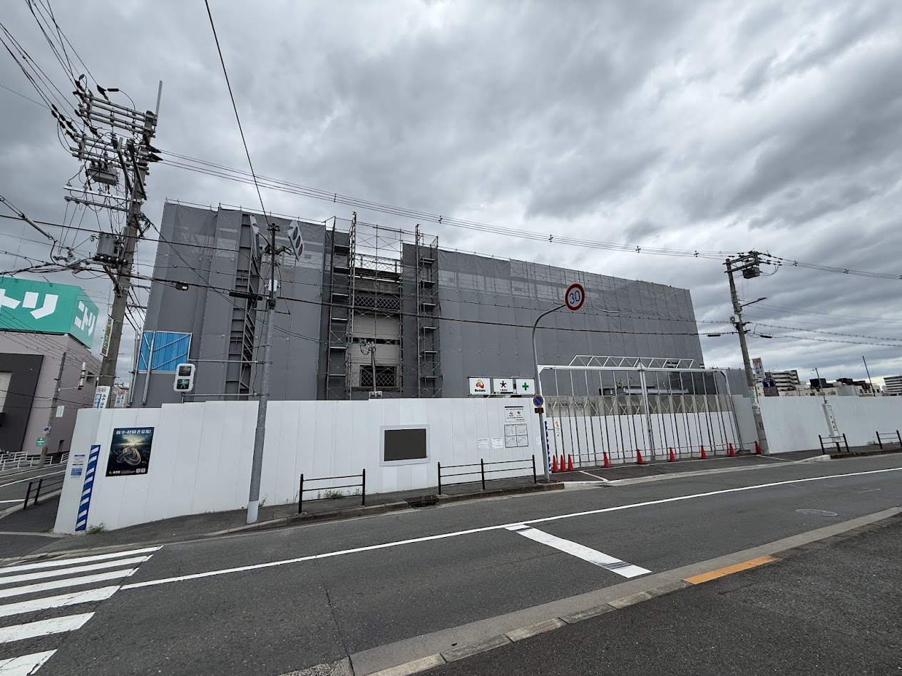 イオンタウン平野跡地1