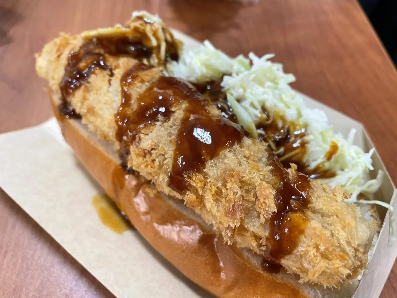 あげもの横丁_コロッケパン_商品05