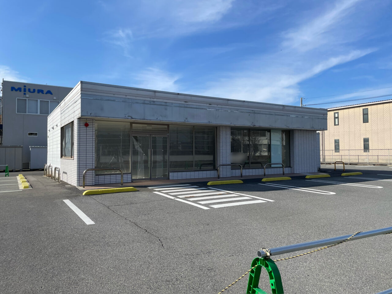 パーネデリシア_高崎問屋町店_外観01