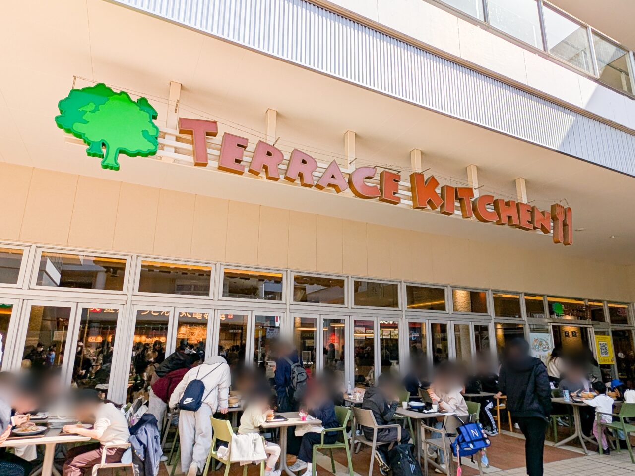 たまプラーザテラスのフードコート「テラスキッチン」リニューアルオープン当日（2026年3月1日）