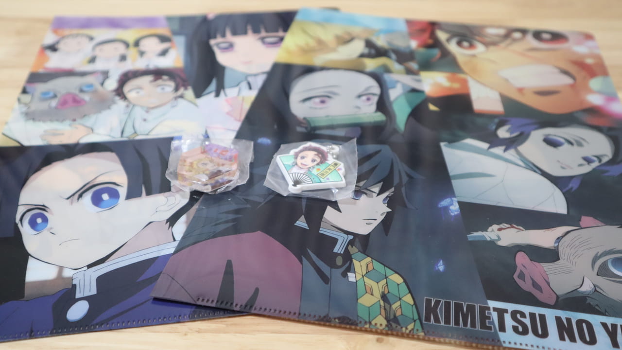 徳島県名西郡 くら寿司の 鬼滅の刃キャンペーン第2弾 でクリアファイルをゲット 煉獄さんの箸置きと炭治郎のラバーストラップも当たったよ 号外net 徳島市