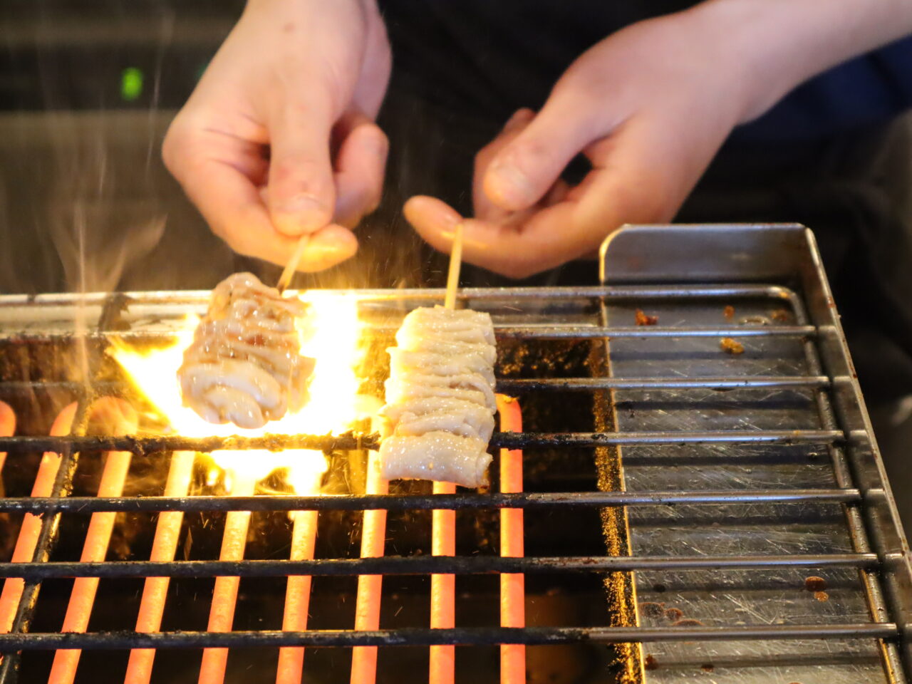 「やきとり大吉 徳島住吉店」調理風景