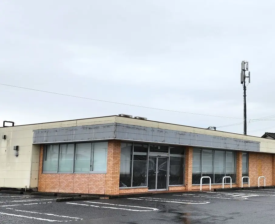 「セブンイレブン藍住徳命店」店舗外観。2026年3月25日撮影