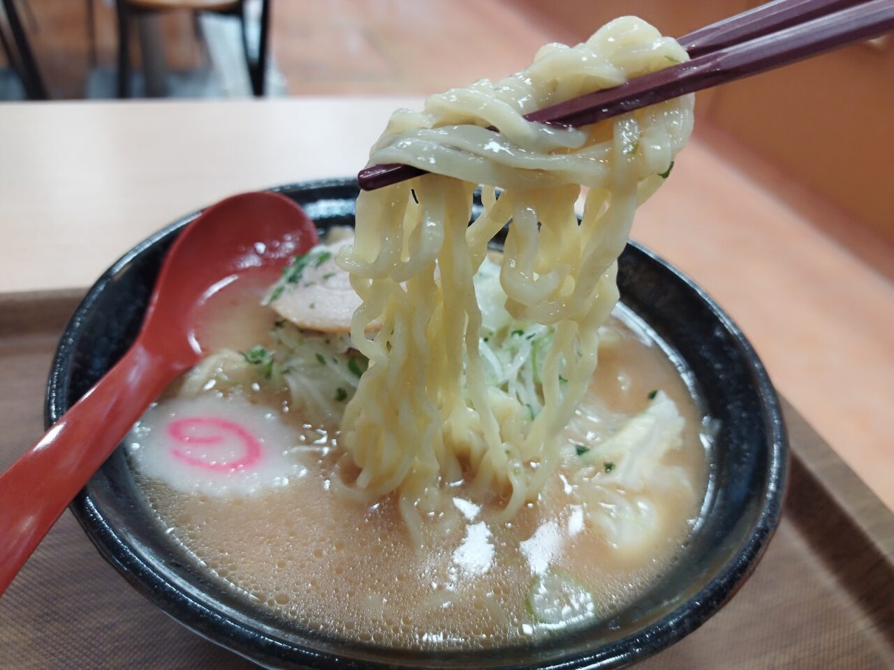 山交ビルB1フーズガーデン「山形辛みそラーメン」